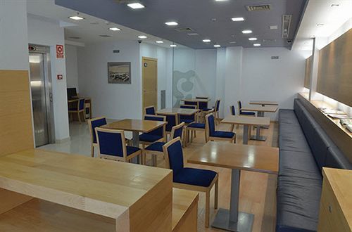 Hotel Del Port Sant Carlos de la Ràpita Екстериор снимка